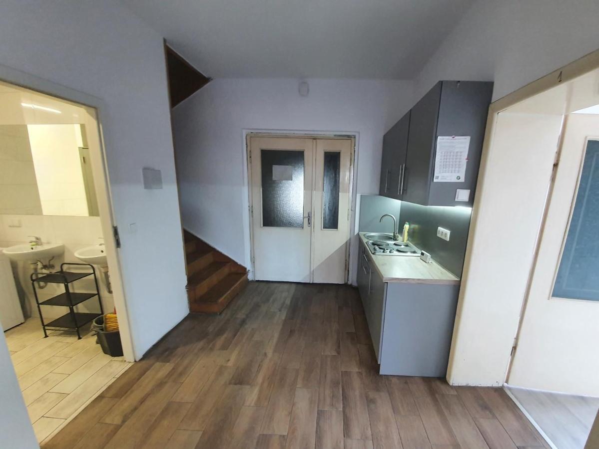 Riviera Rybnik Hostel Rybnik  Bagian luar foto